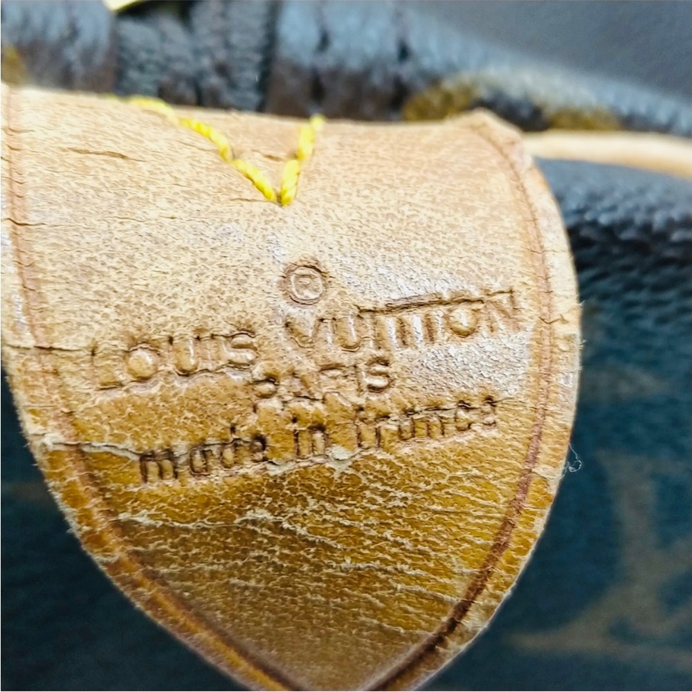 Auth Louis Vuitton Keepall 45 LV Gym Bag - Picture 10 of 13